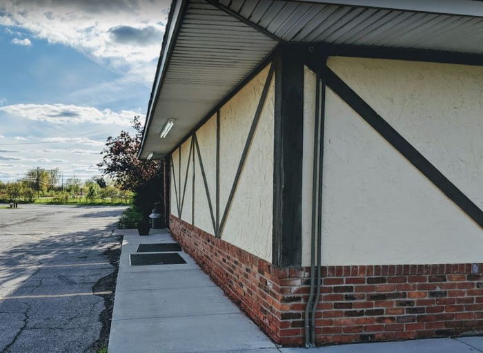 Woodhaven Bowl-A-Rama (Woodhaven Lanes) - From Web Listing (newer photo)